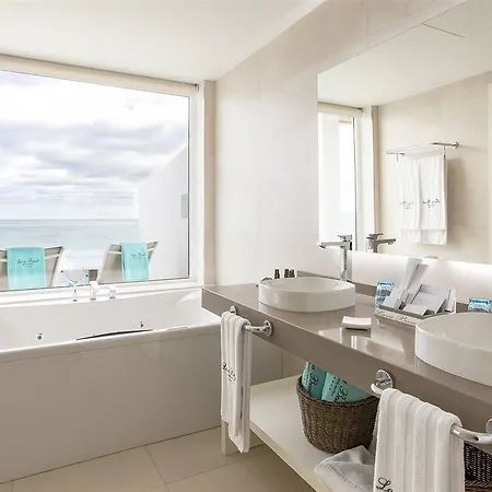 Lava فندق بويرتو ذيل كارمين