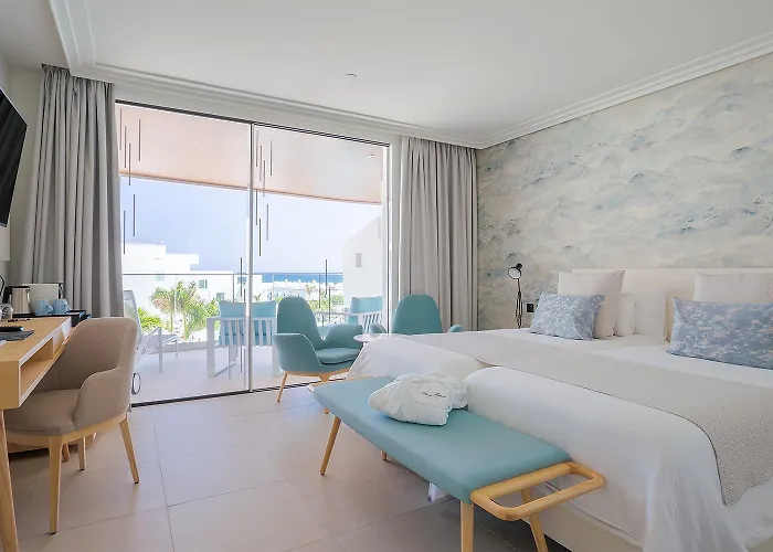 Lava Otel Puerto del Carmen (Lanzarote)