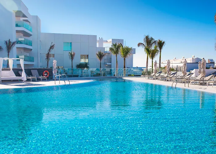 Otel Lava Puerto del Carmen (Lanzarote)