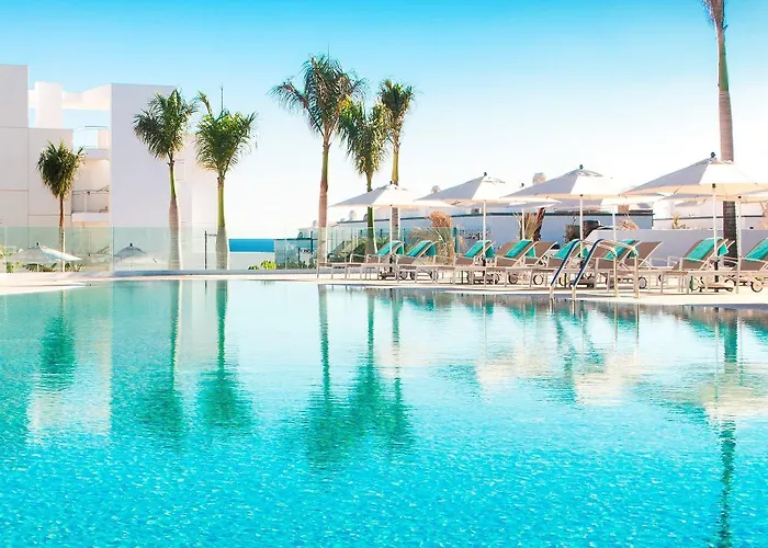 Lava 5* Puerto del Carmen (Lanzarote)