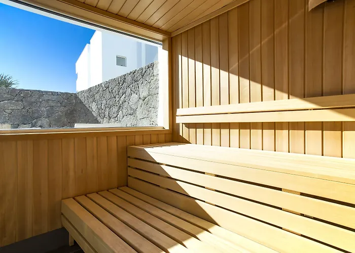 Ξενοδοχείο Lava