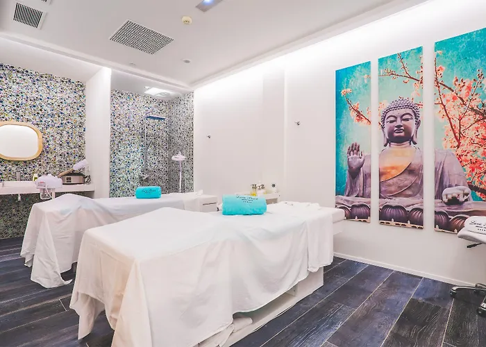 Lava 5* بويرتو ذيل كارمين