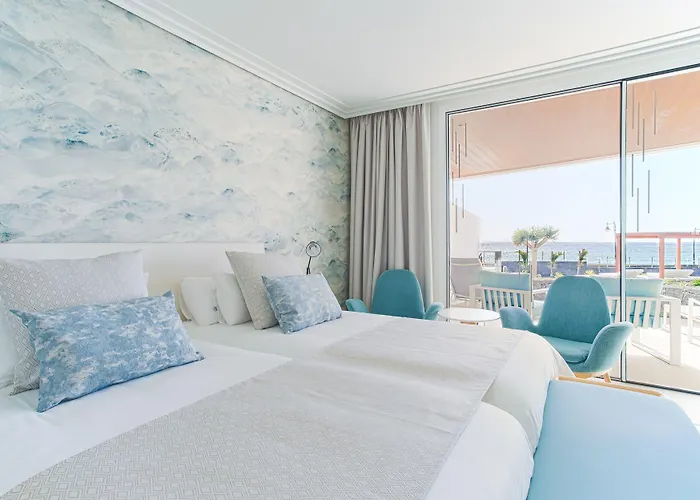 Lava 5* بويرتو ذيل كارمين