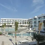 Hotel Lava
